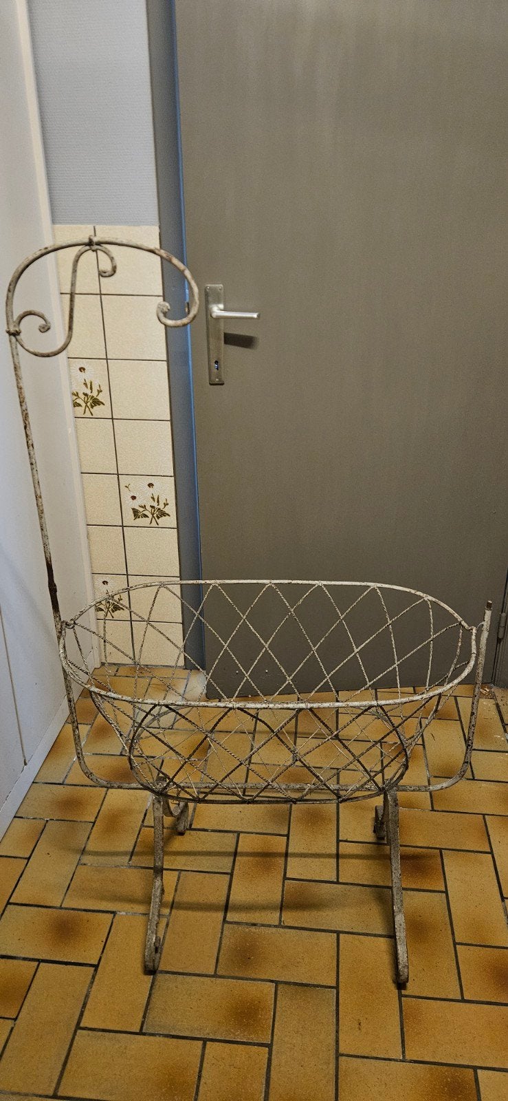 antieke metalen wieg, Antiek en Kunst, Antiek | Meubels | Bedden, Ophalen