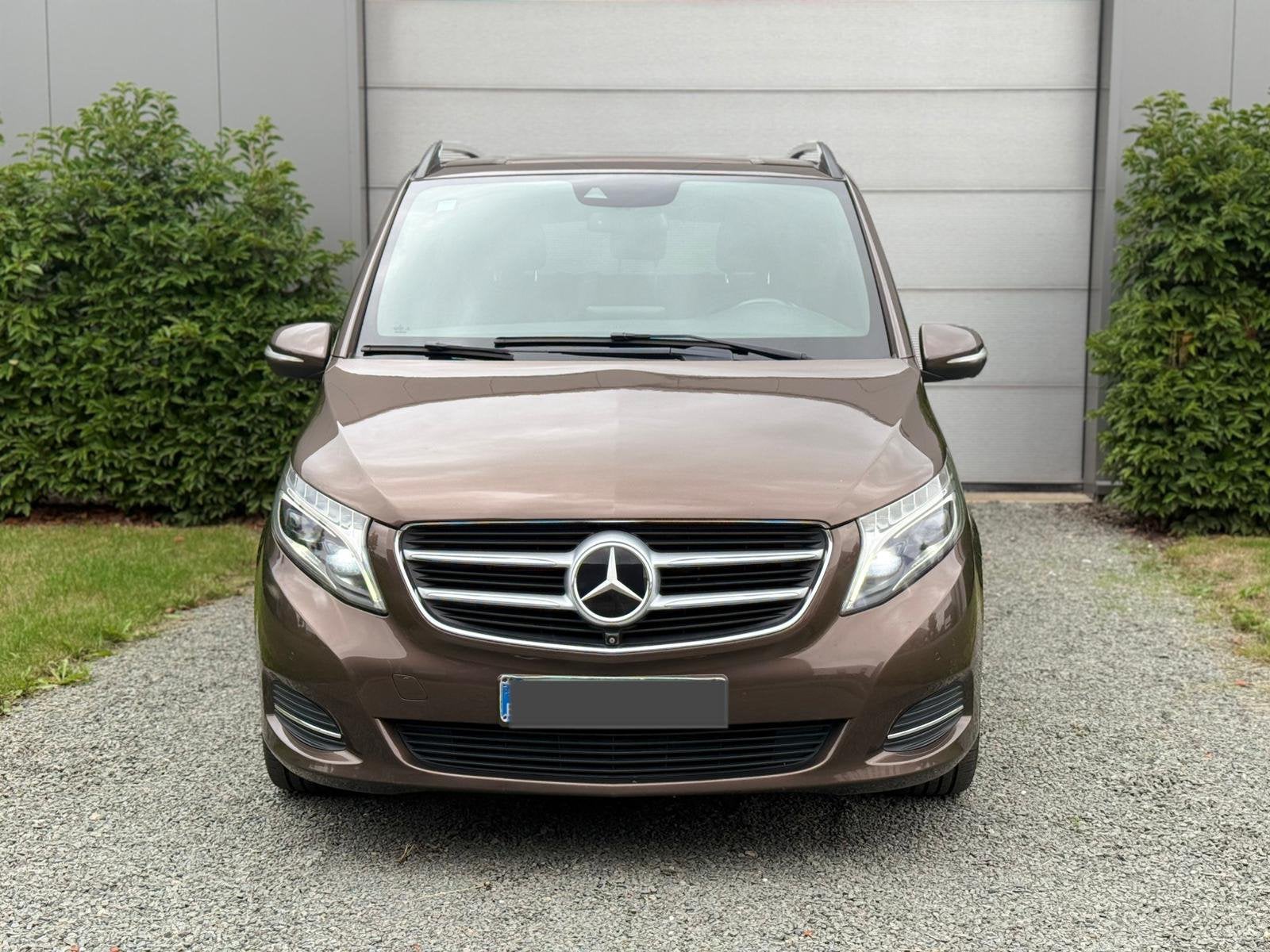 Mercedes V250 Lichte Vracht Euro6b, Auto's, Mercedes-Benz, Automaat, 4 deurs, Bruin, Leder