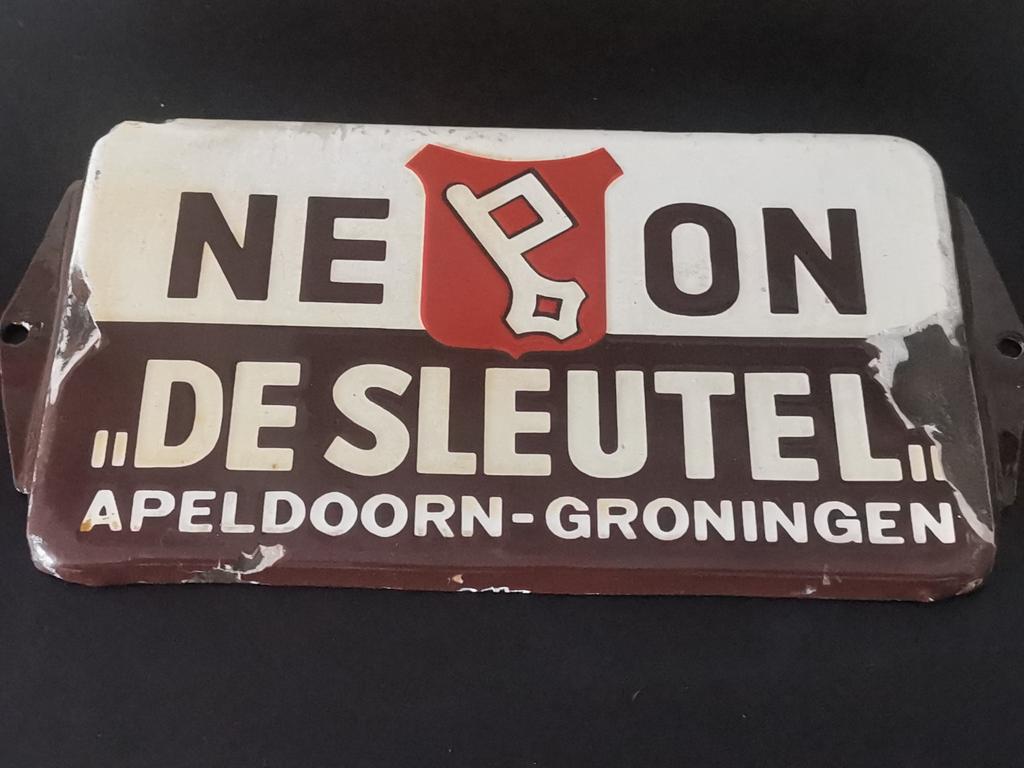 Vintage, Enlèvement