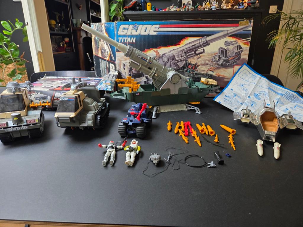 GI Joe lot vintage 80s, veel accessoires, 2 dozen, manual, Ophalen