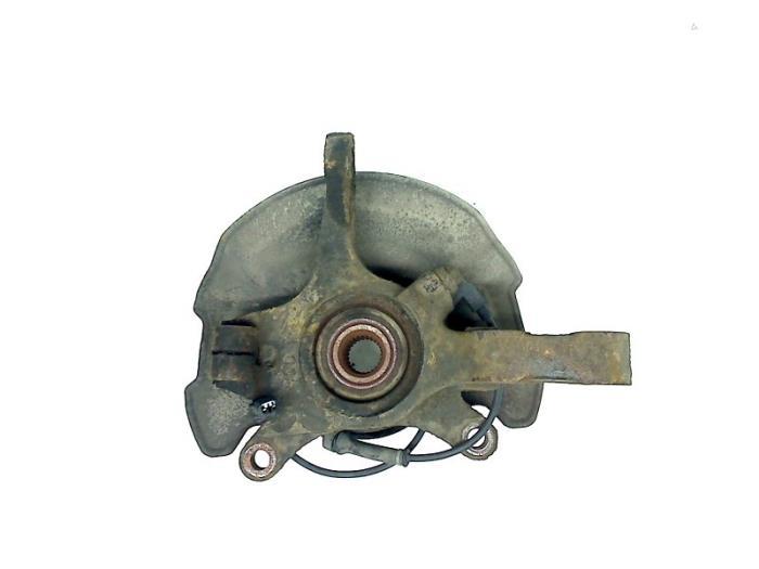 Joint avant gauche d'un Suzuki Swift, -, 3 mois de garantie, Utilisé, -