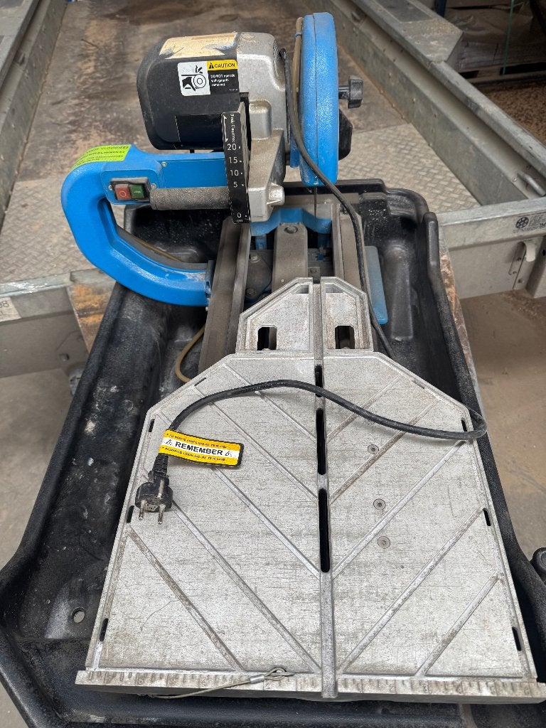 water tegelzaag Tyrolit, 1200 watts ou plus, Enlèvement, Autres types, Moins de 30 mm