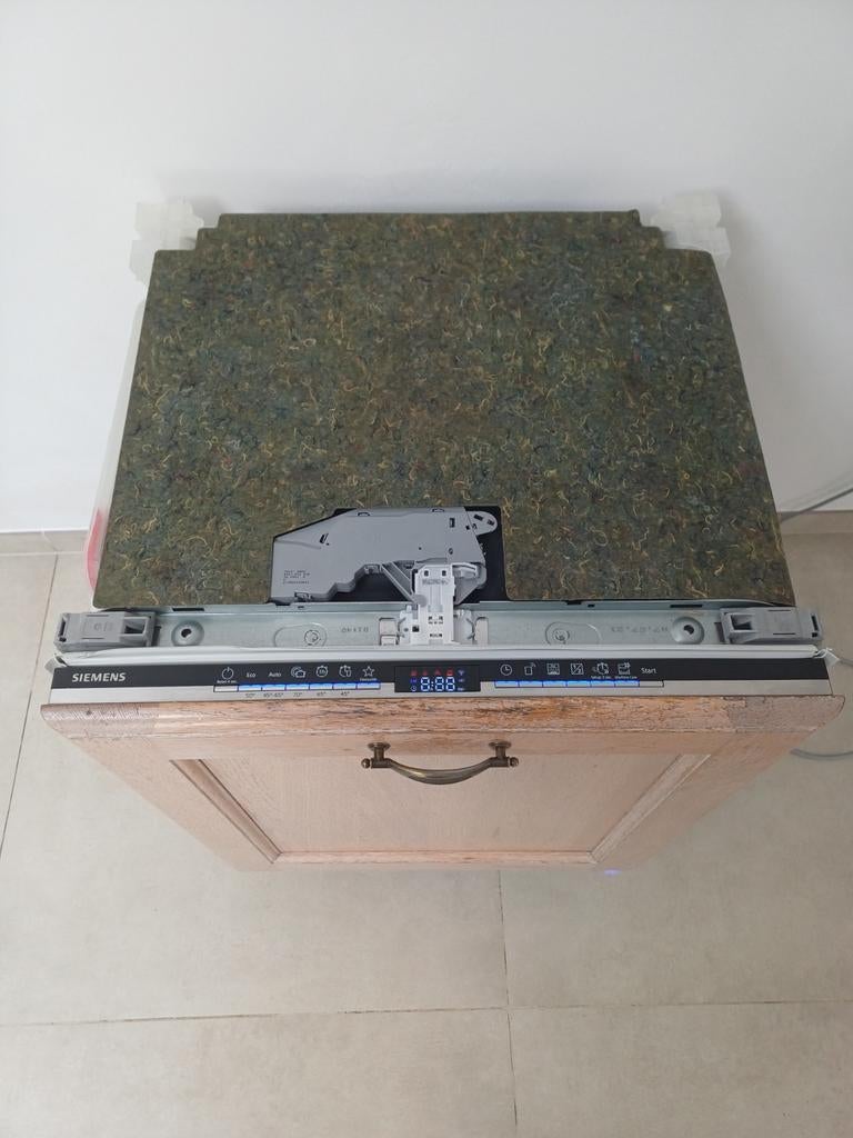 Siemens IQ300 inbouw vaatwasser, Elektronische apparatuur, Vaatwasmachines, Ophalen, Minder dan 10 liter, Energieklasse A of zuiniger