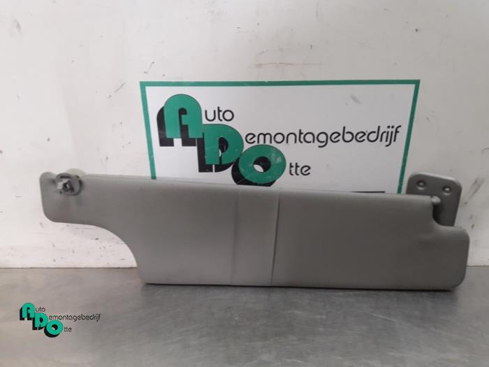 Pare-soleil d'un Nissan Interstar (Interstar 02-), -, 3 mois de garantie, Utilisé, -