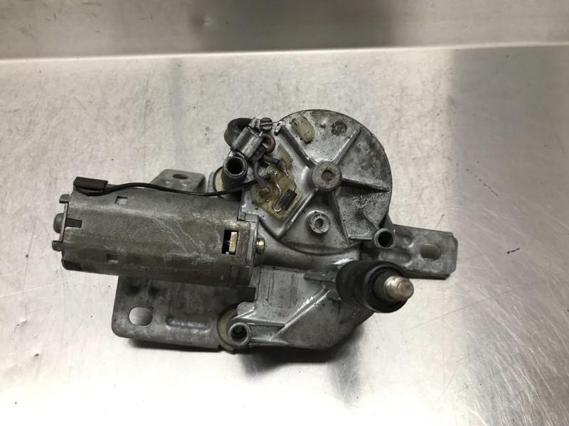 RUITENWISSERMOTOR ACHTER Nissan Primera (P10), Gebruikt, Nissan