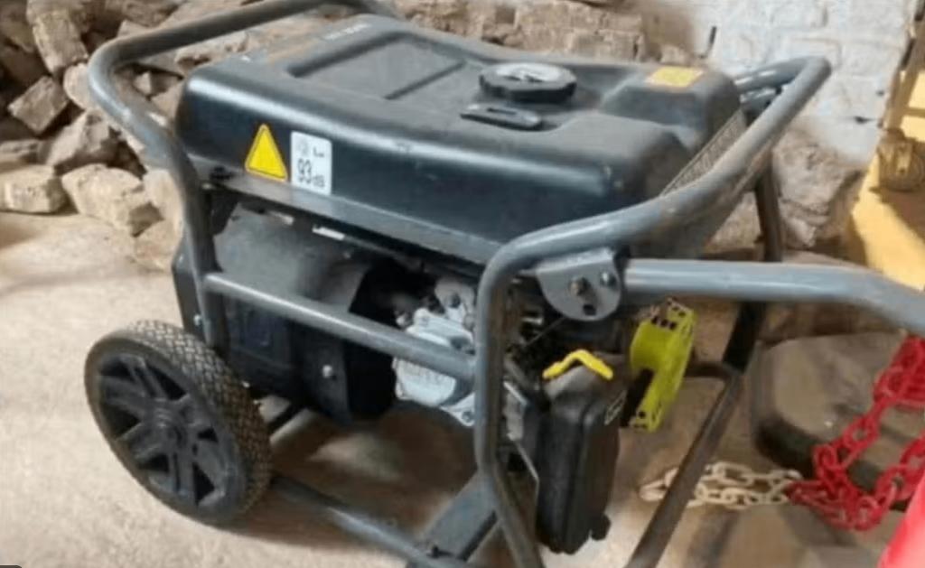 pramac generator alternator, Doe-het-zelf en Bouw, Aggregaten, Ophalen, Gebruikt, Benzine
