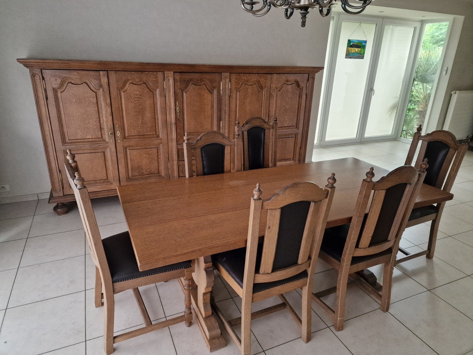 Kasten,massive eik gratis ,afhalen Steenhuffel, Huis en Inrichting, Complete eetkamers, Ophalen