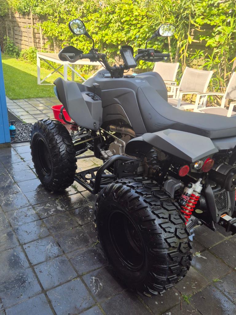 Kymco Maxxer 450 i, Motoren, 1 cilinder, 450 cc