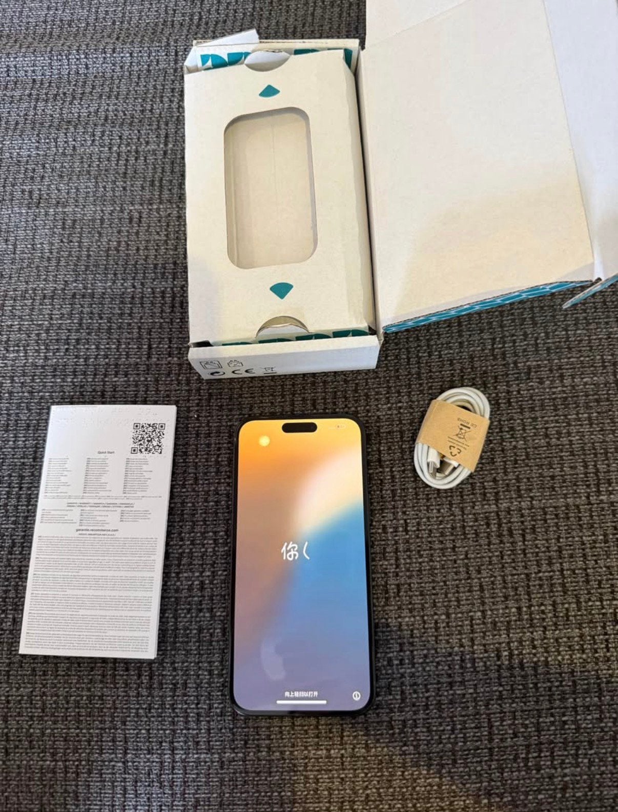 Iphone 16 noir 128Go, Enlèvement ou Envoi, Comme neuf