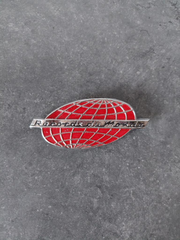Simca Aronde Recods du Monde Badge Oldtimer, Auto diversen, Auto-accessoires, Gebruikt, Verzenden