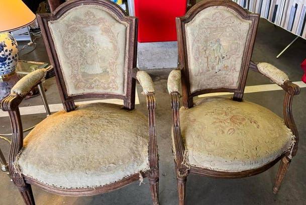 Paire de fauteuils époque Louis XVI (1780) hêtre, Antiquités & Art, Enlèvement