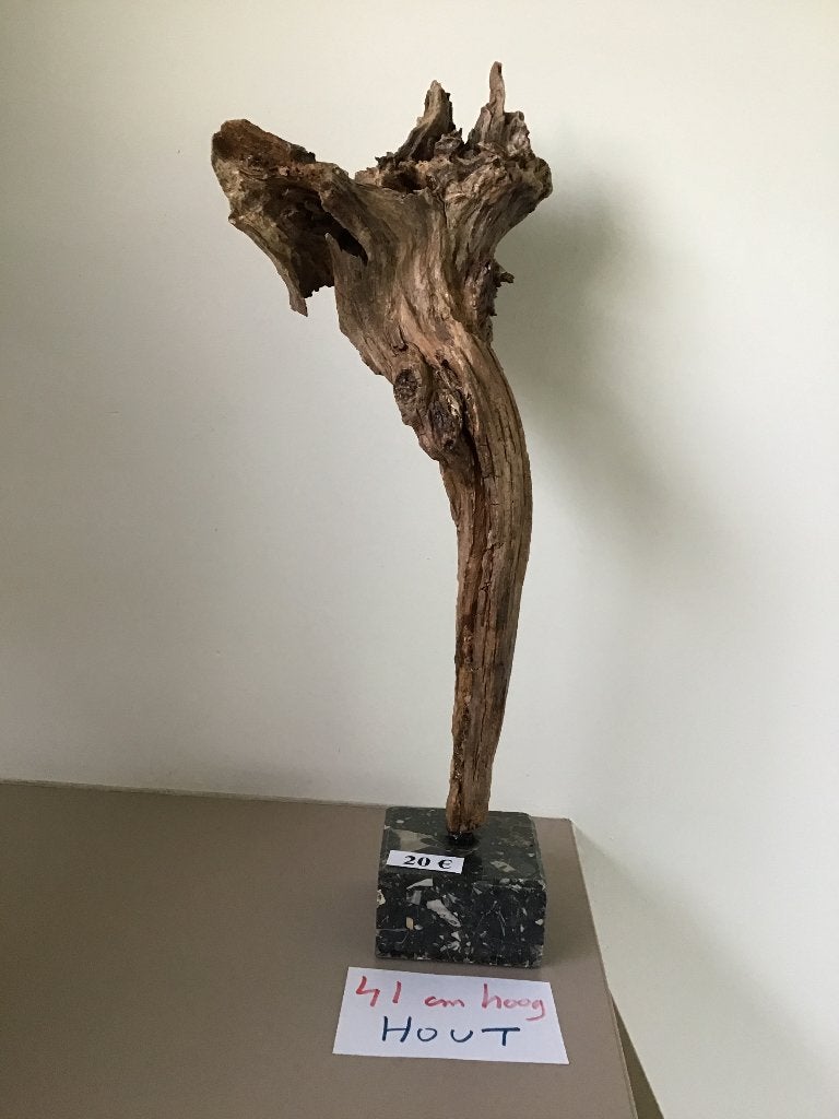 natuurlijke houten sculptuur met sokkel in marmer, Ophalen of Verzenden, Houtsnijwerk