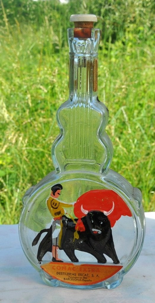 carafe espagnol en verre forme guitare motif corrida, Antiquités & Art, Enlèvement ou Envoi