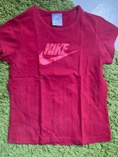 Nike T-shirt, maat 128-140, donkerrood, Kinderen en Baby's, Kinderkleding | Maat 128, NIKE, Gebruikt, Jongen of Meisje, Ophalen of Verzenden
