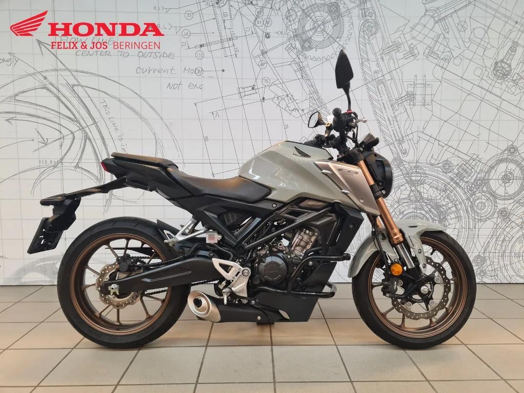 Honda CB125R (année de construction 2021), Motos, Motos | Honda, Entreprise, Autre, 125 cm³, Jusqu'à 11 kW