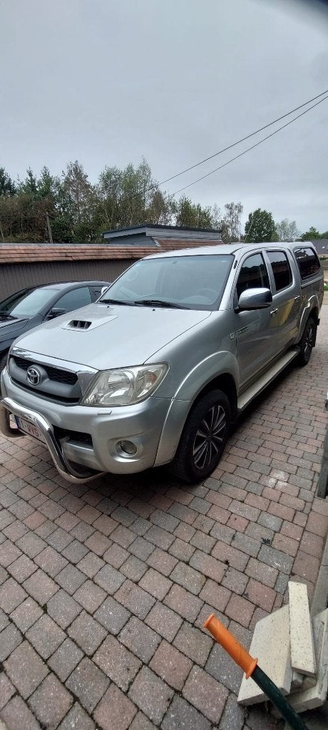 Toyota Hilux, Autos, Cuir, Argent ou Gris, Achat, Noir