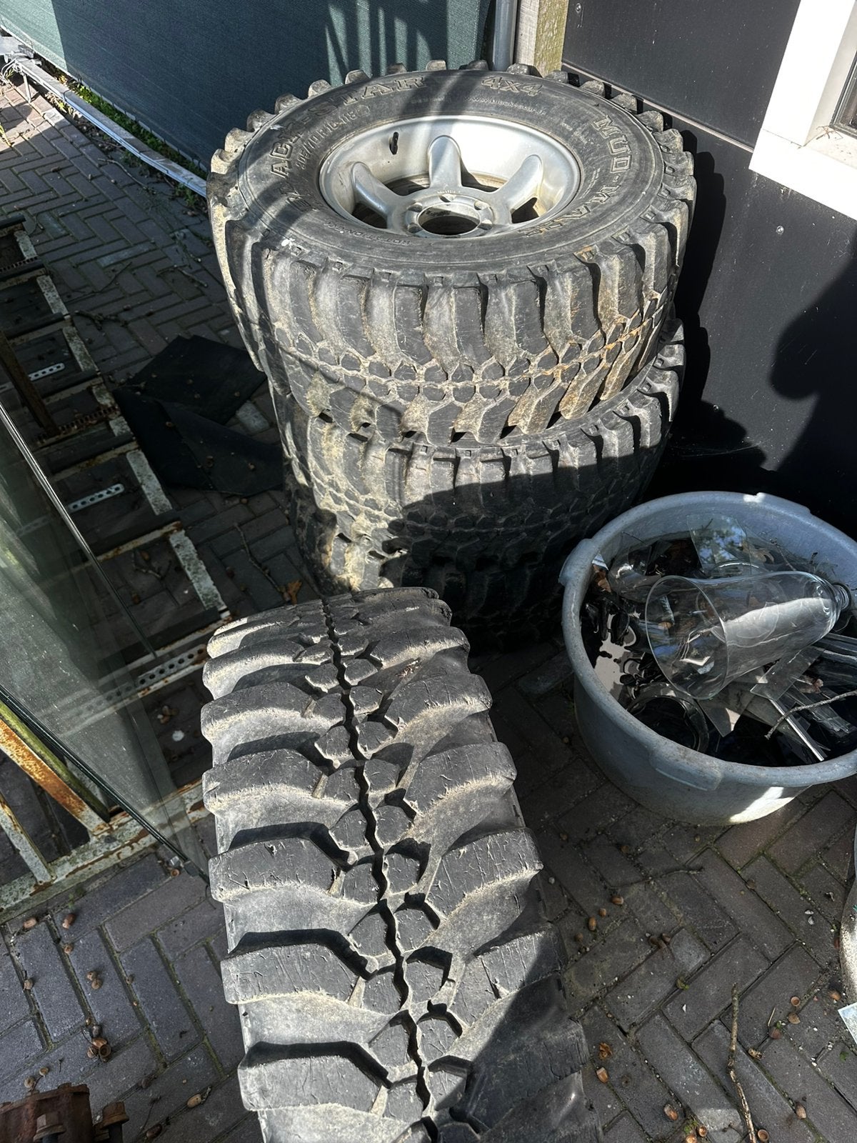 Terrein wielen, Ophalen, Gebruikt