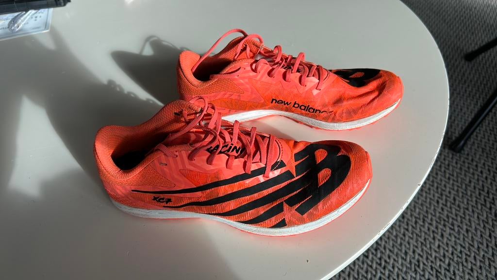 Spikes New Balance maat 39,5, Sports & Fitness, Autres marques, Course à pied, Enlèvement, Utilisé