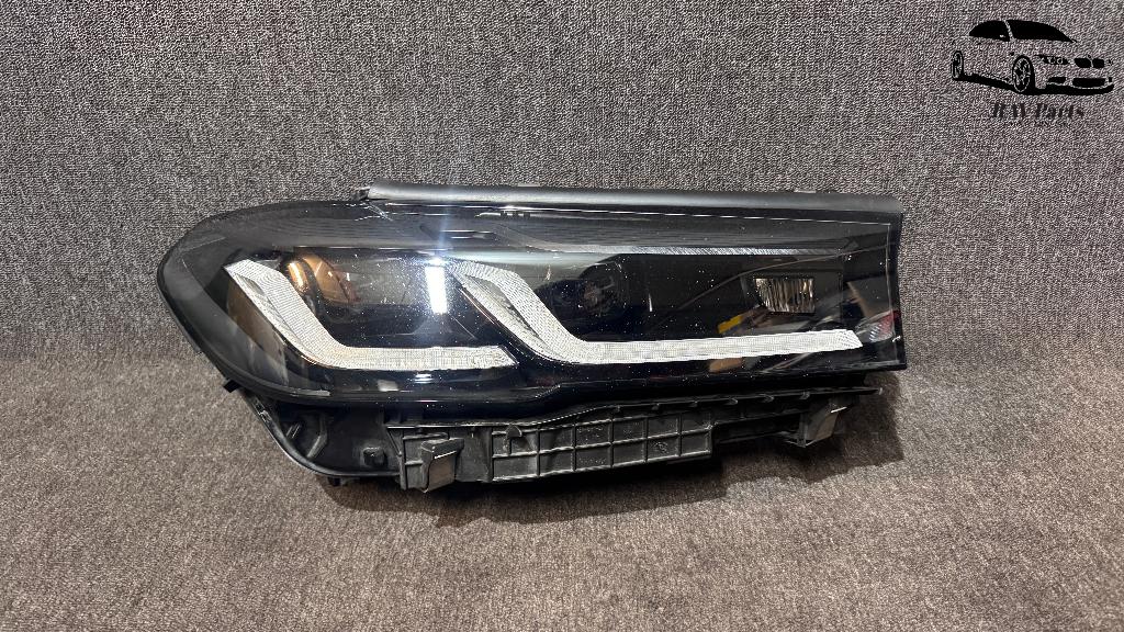 Phare adaptatif à LED LCI BMW Série 5 G30 G31 LCI 8082656, Enlèvement ou Envoi, BMW