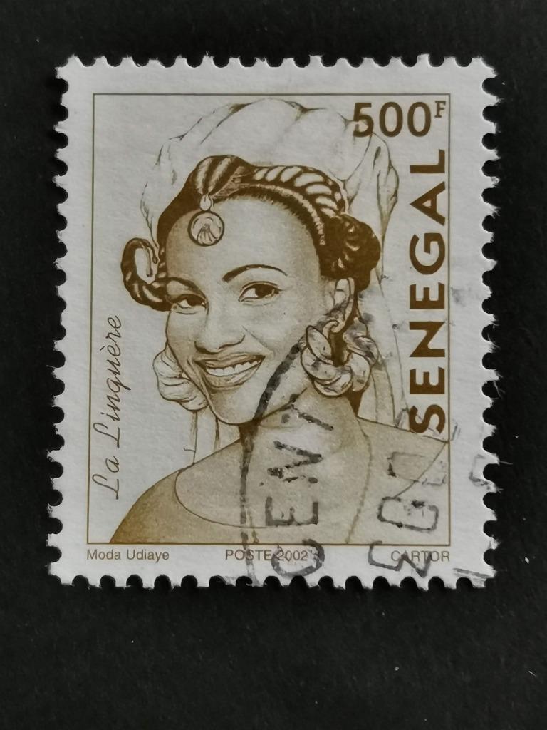Sénégal 2002 - Femme Peulh avec coiffure typique, Enlèvement ou Envoi, Autres pays, Affranchi