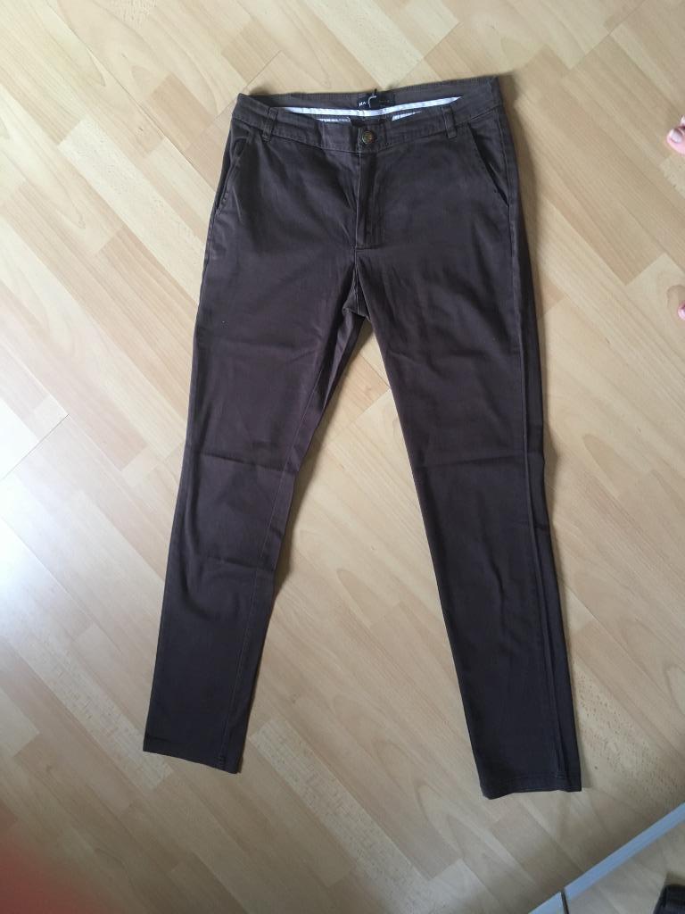 Bruine broek, zo goed als nieuw. Maat : 36. Merk : Mango., Vêtements | Femmes, Jeans, Enlèvement ou Envoi, Comme neuf