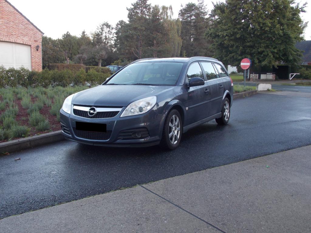 Opel Vectra C - Break/Station Wagon 1.9 CDTI, Autos, Cuir, Achat, Boîte manuelle, Vectra