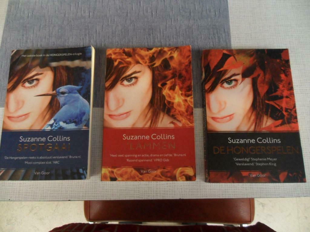 The Hunger Games trilogie ( suzanne collins ) nederlands!, Livres, Enlèvement ou Envoi, Comme neuf, Suzanne Collins