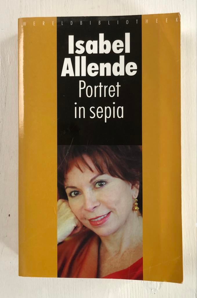 boek Isabel Allende Portret in sepia Nederlandse versie, Enlèvement ou Envoi, Utilisé