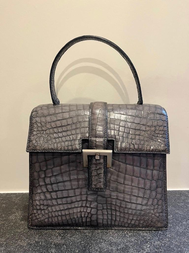 Vintage Delvaux krokodil, Handtassen en Accessoires, Tassen | Damestassen, Gebruikt, Handtas, Grijs, Ophalen of Verzenden