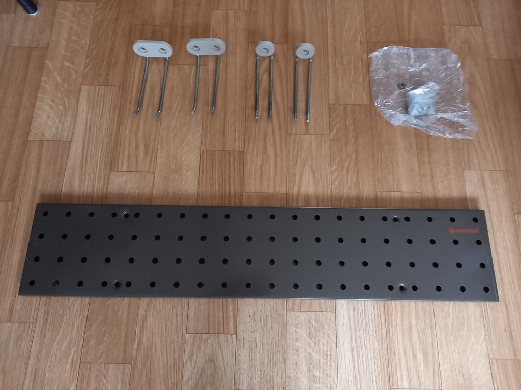 GARDENA OPHANGBORD MET BEUGELS, Ophalen of Verzenden, Zo goed als nieuw