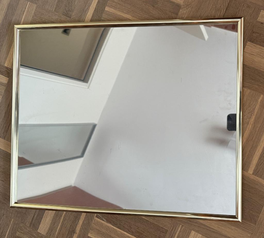 Miroir avec cadre doré, Maison & Meubles, Neuf, Moins de 100 cm, Enlèvement, 50 à 75 cm