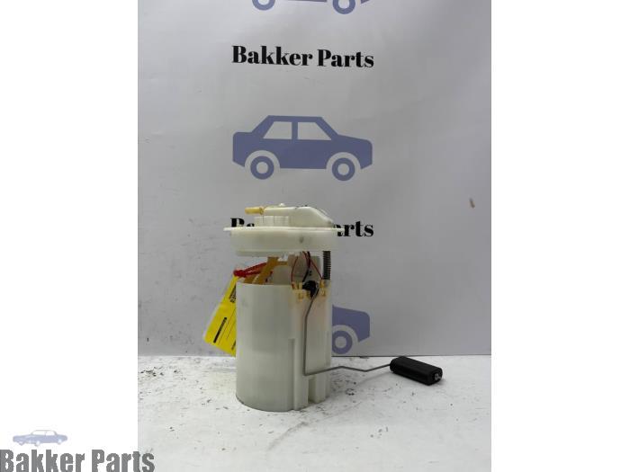 Pompe essence d'un Ford Fiesta, -, -, 3 mois de garantie, -