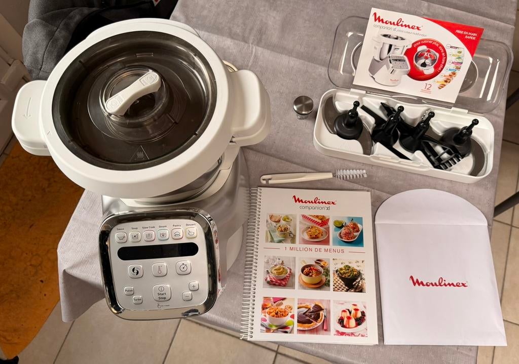 Moulinex - Companion - XL, Hobby en Vrije tijd, Taarten en Cupcakes maken, Zo goed als nieuw, Ophalen