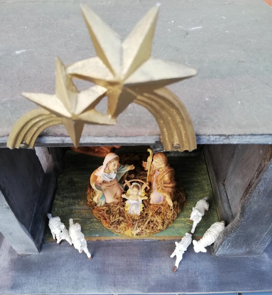 Kerstversiering, Ophalen, Zo goed als nieuw