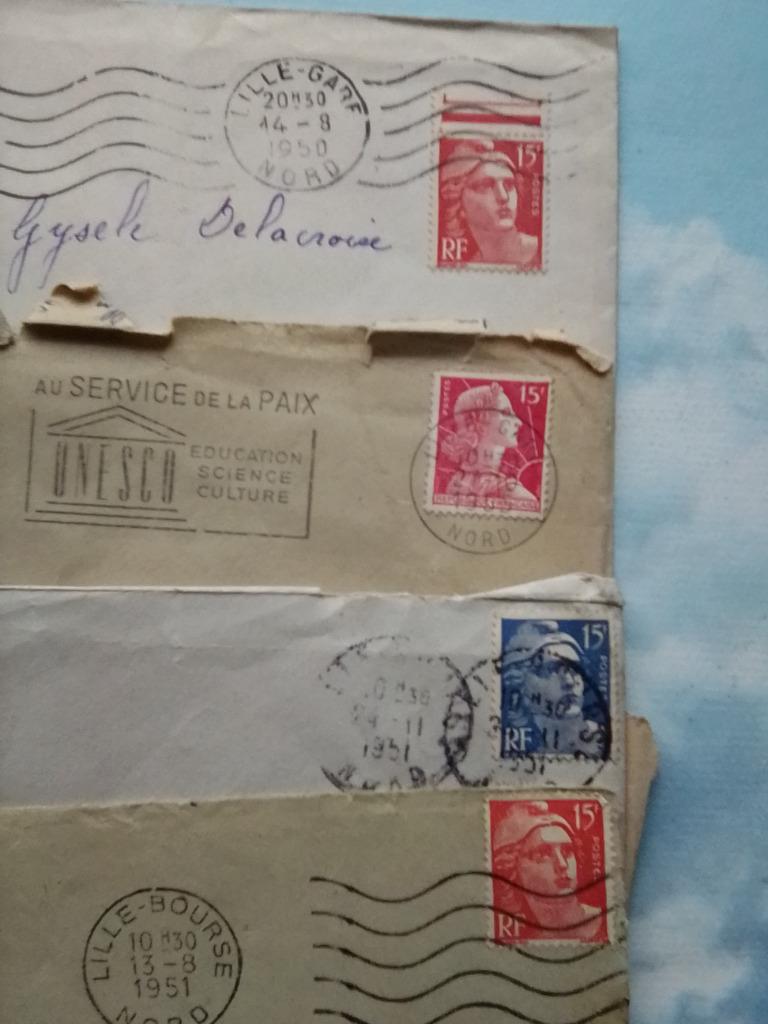 26 enveloppes anciennes timbrées de 1950 à 1970, Timbres & Monnaies, Lettres & Enveloppes | Étranger, Enlèvement ou Envoi, Enveloppe