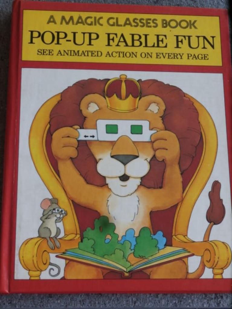 Pop-up Fable amusant un livre de lunettes magiques, Enlèvement ou Envoi, Comme neuf, Livre d'images