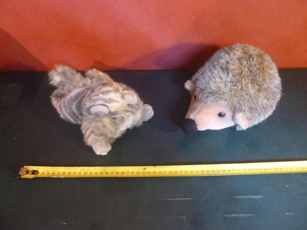 Knuffel dieren poes egel, Kinderen en Baby's, Speelgoed | Knuffels en Pluche, Zo goed als nieuw, Ophalen