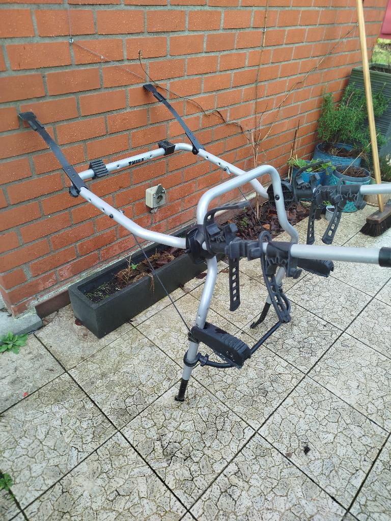 Thule ClipOn 9103/9014 incl. Thule 9115 Adapter, Ophalen, 3 fietsen of meer, Gebruikt, Achterklepdrager