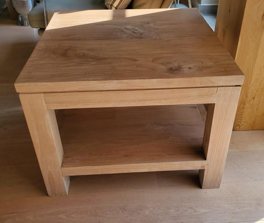 Teak bijzettafel, Ophalen, Zo goed als nieuw, Vierkant, 45 tot 60 cm