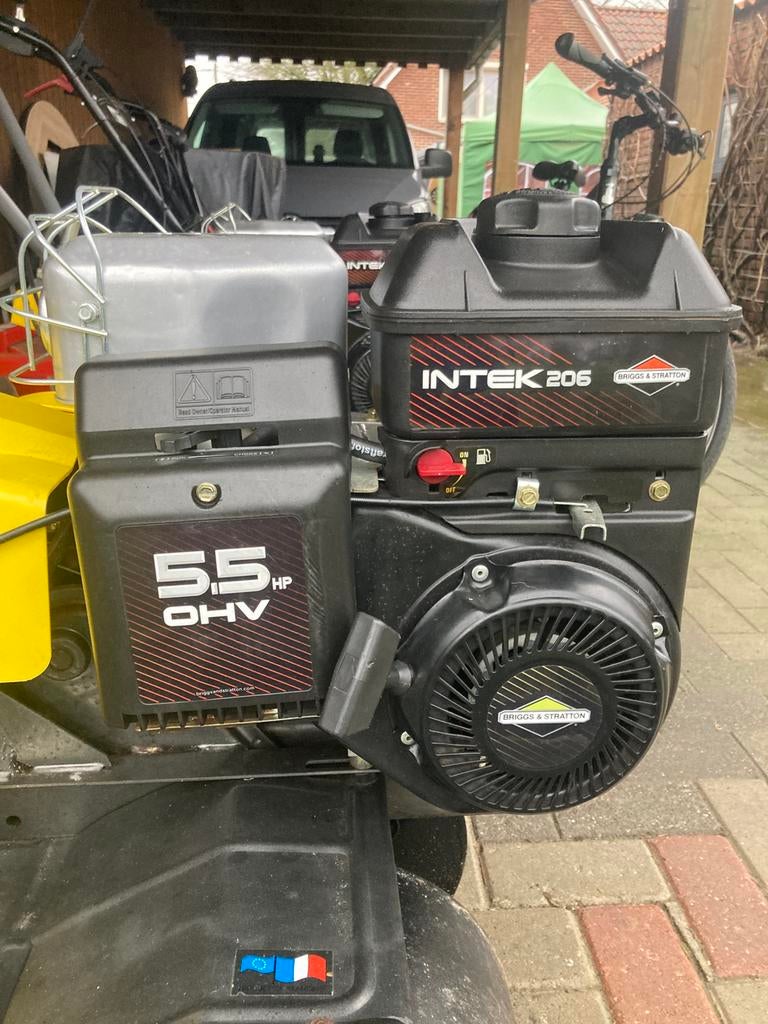 Motor te koop gevraagd, Doe-het-zelf en Bouw, Ophalen, Zo goed als nieuw, Benzinemotor
