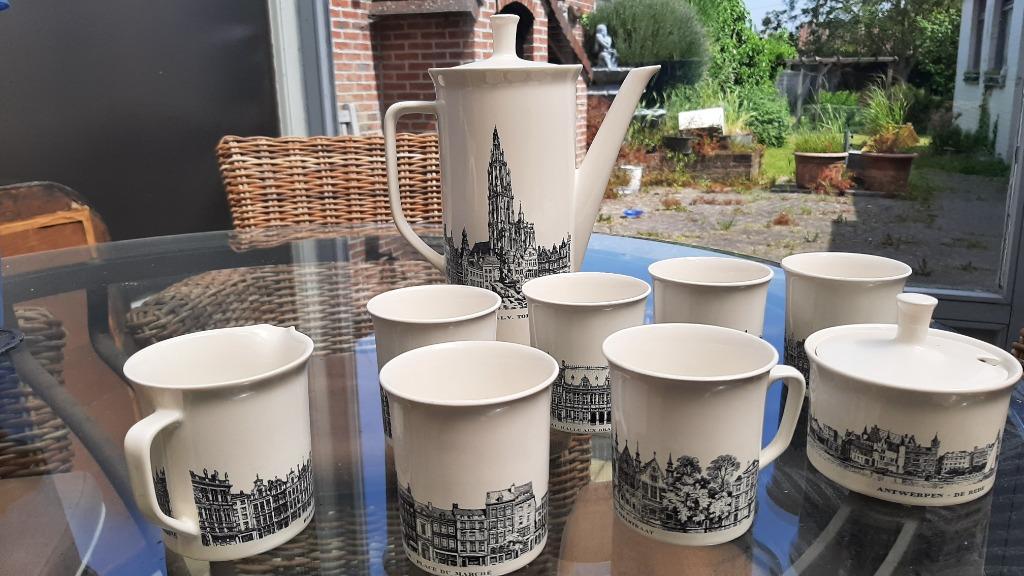 Koffieservies Belgische steden, Antiek en Kunst, Antiek | Servies compleet, Ophalen of Verzenden