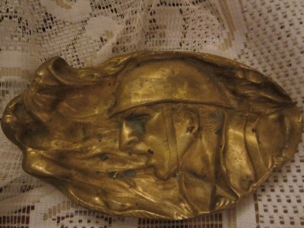 Coupelle militaire, Collections, Enlèvement ou Envoi, Armée de terre, Objet d'art