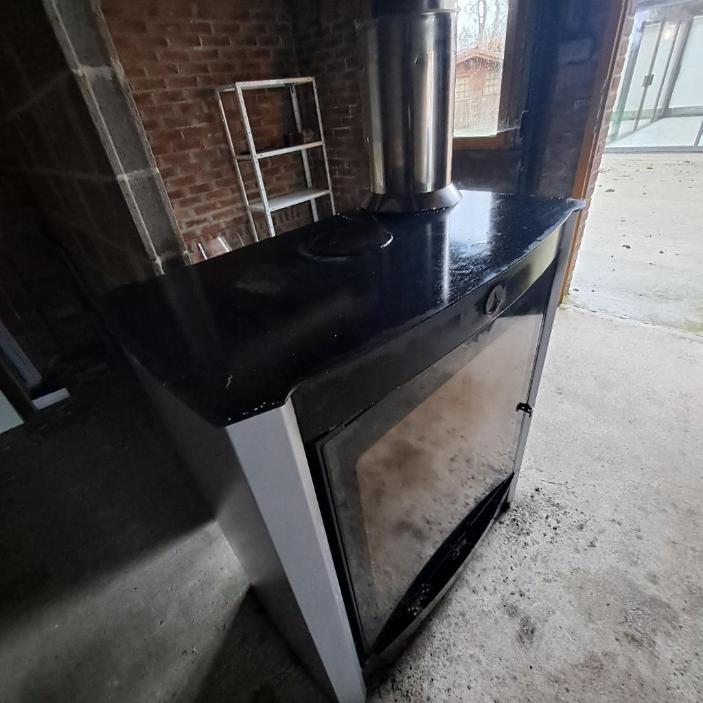 POELE A BOIS, Huis en Inrichting, Kachels, Ophalen, Houtkachel, Zo goed als nieuw, Vrijstaand