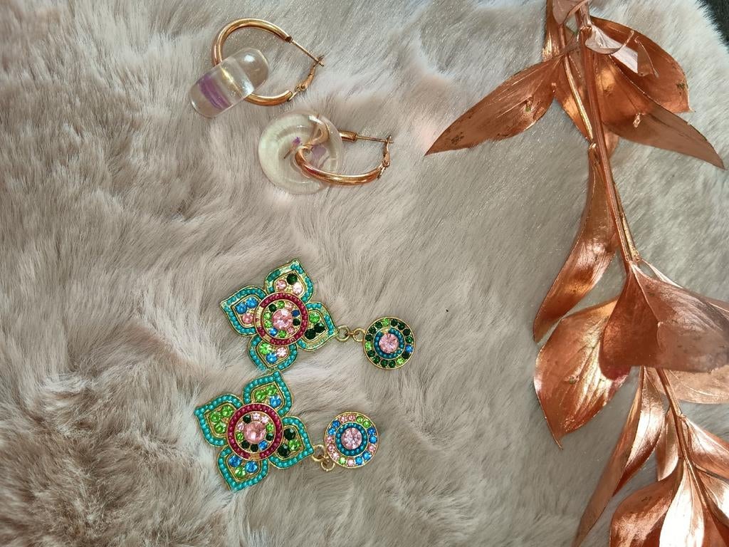 2 paar oorbellen hangers, Ophalen of Verzenden, Zo goed als nieuw, Hangers