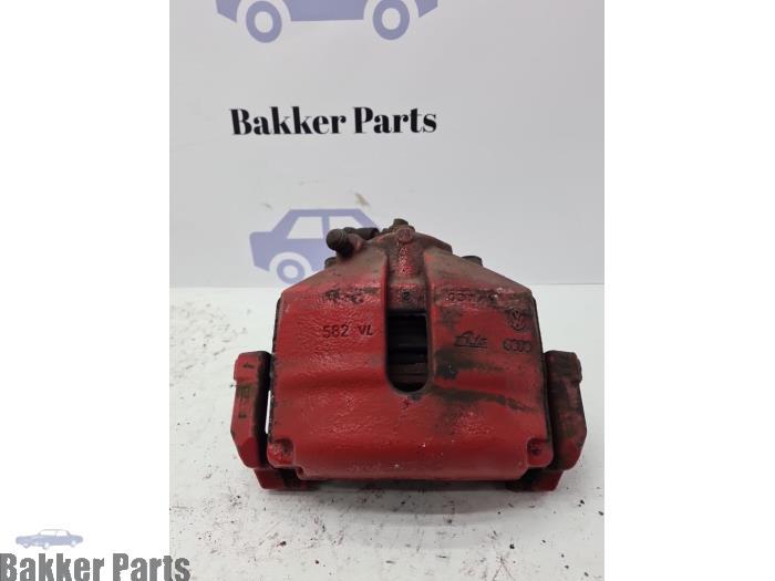 Etrier de frein (pince) avant droit d'un Volkswagen Golf, -, Volkswagen, -, 3 mois de garantie