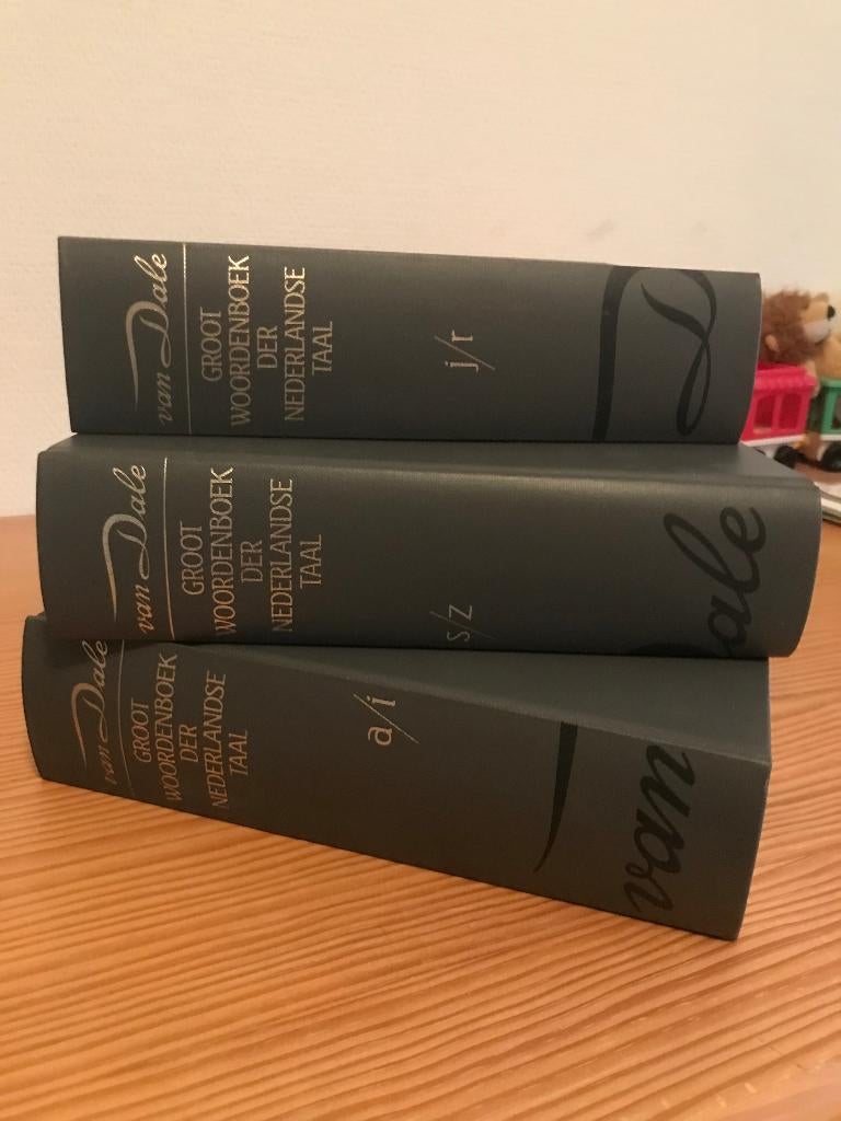woordenboeken, Boeken, Van Dale, Van Dale, Ophalen, Gelezen