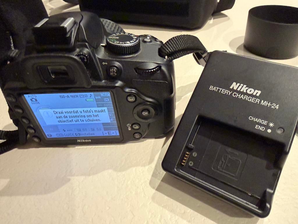 Nikon D3200 camera met lens 18-55mm en zoomlens, Audio, Tv en Foto, Ophalen, Zo goed als nieuw, Nikon
