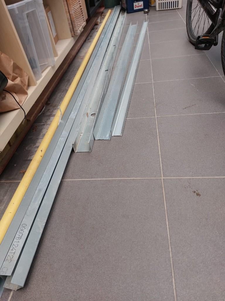 Gyproc profielen, Ophalen, Zo goed als nieuw, 250 mm of meer, Overige typen