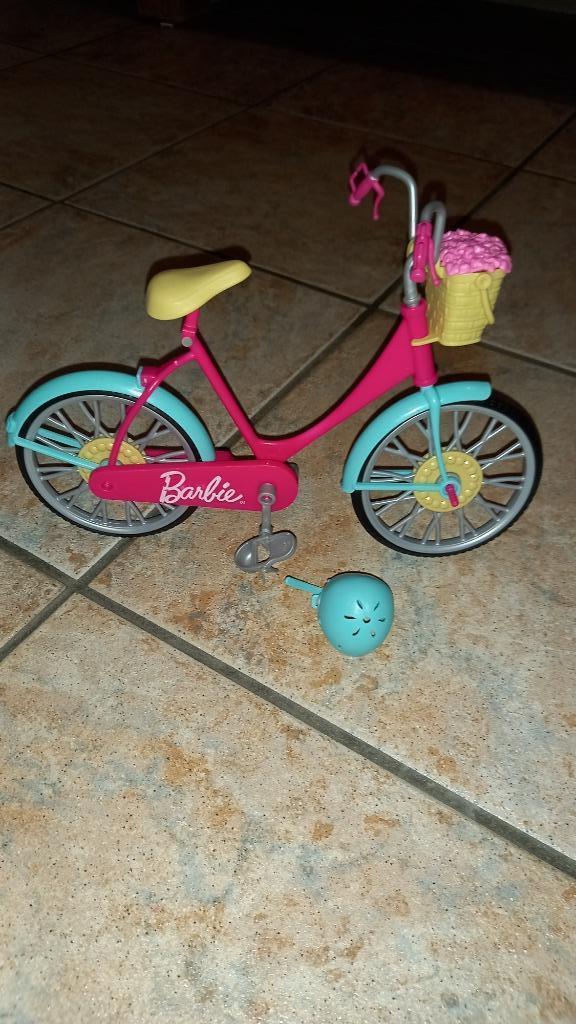 Barbie fiets met bloemenmand DVX55, Kinderen en Baby's, Ophalen of Verzenden, Zo goed als nieuw, Barbie