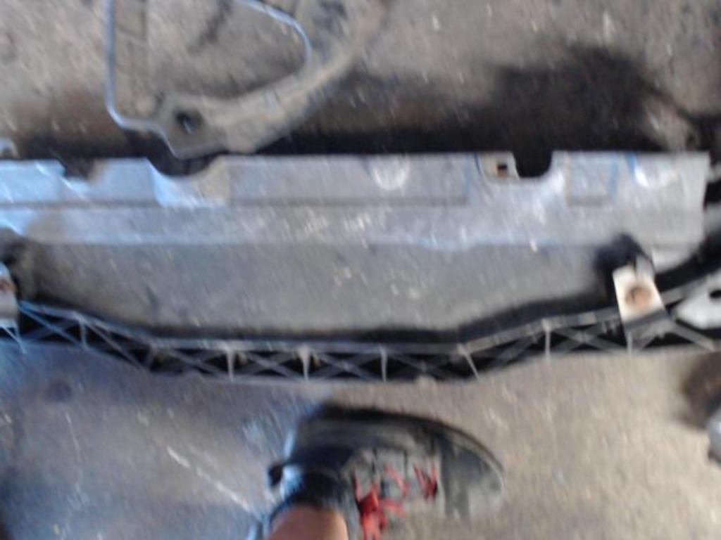 Renfort pare choc avant 2 Peugeot 207cc 2007-2015 LP/13634, Enlèvement ou Envoi, Utilisé, Avant, Peugeot